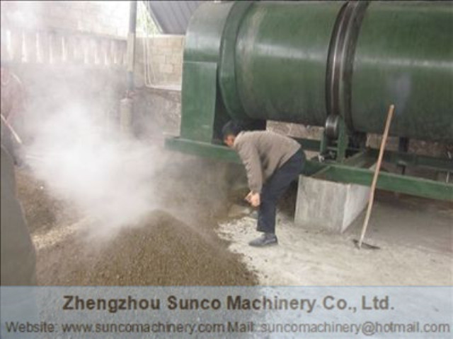 Dried manure out of chicken manure drying machine,
